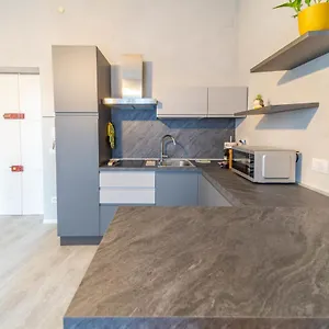 Apartment Parma Central Apartments 