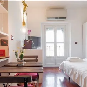 Volta In Brera Apartamento Milão