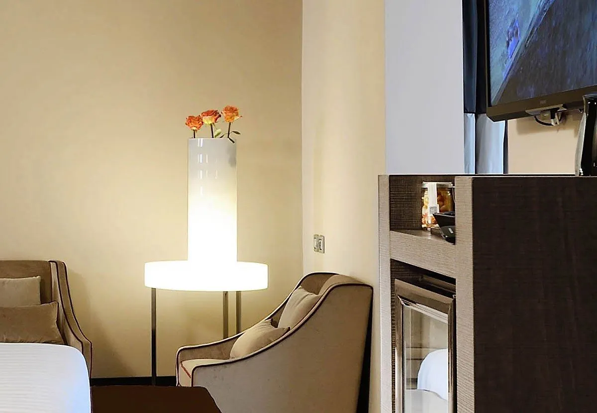 Rome Life Hotel